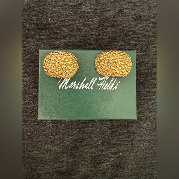 Vintage Christian Dior authentic gold tone clip earrings with CD makeup bag NWT - Picture 8 of 13